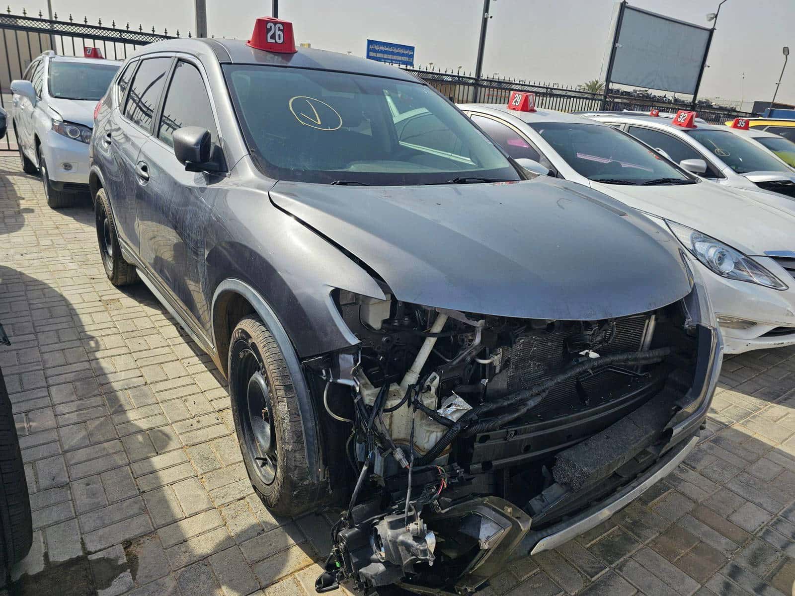 NISSAN ROGUE - Exterior