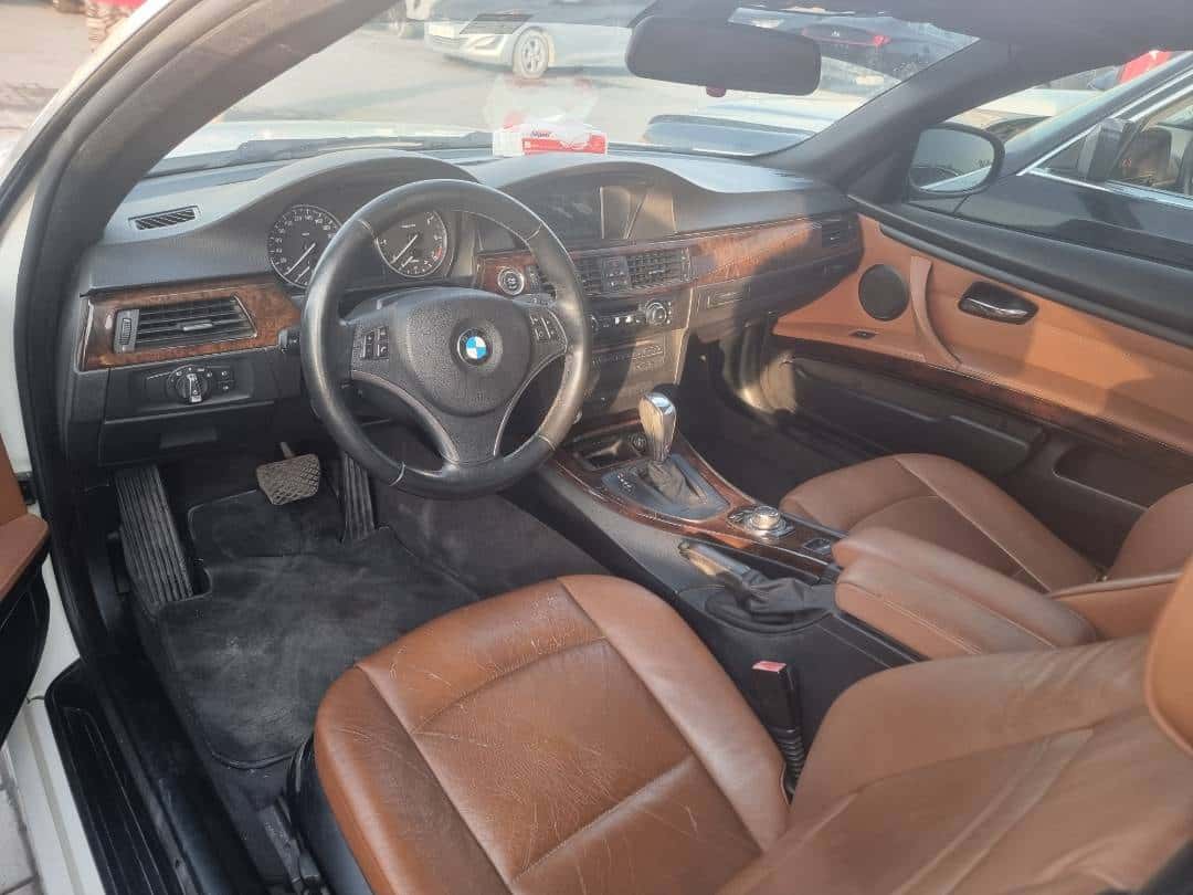 BMW 230i 2011 thumbnail 2