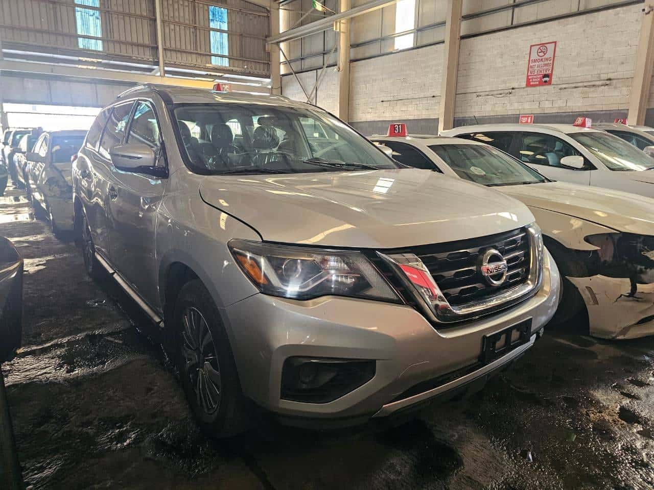 Nissan Pathfinder 2020 thumbnail 2