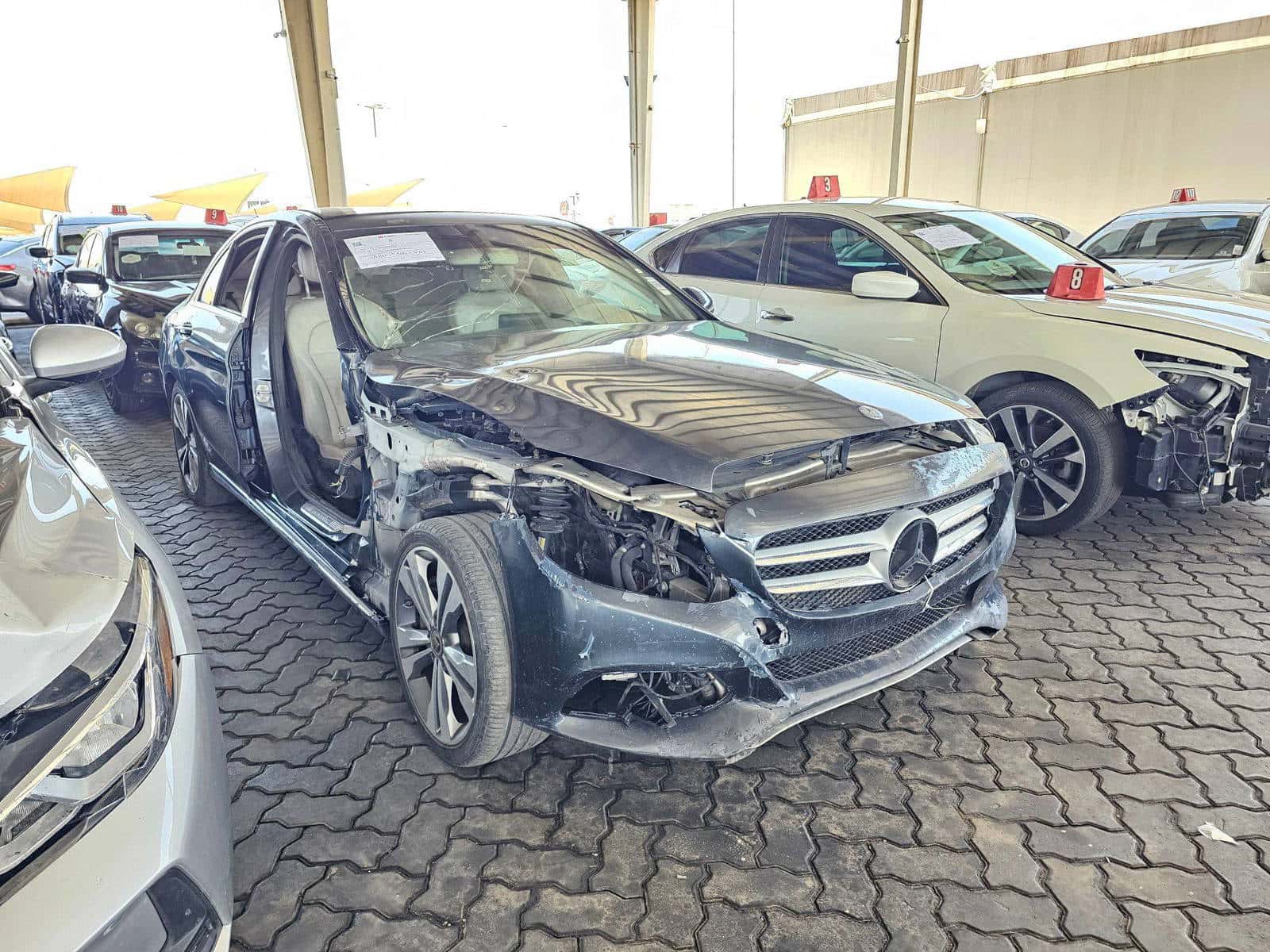 MERCEDES BENZ C300 - Exterior