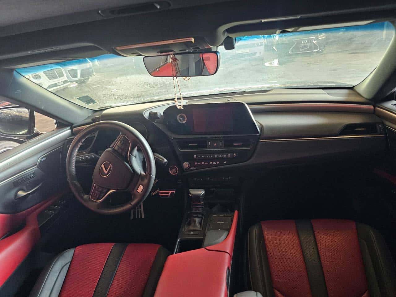 Lexus ES 250 2022 thumbnail 6
