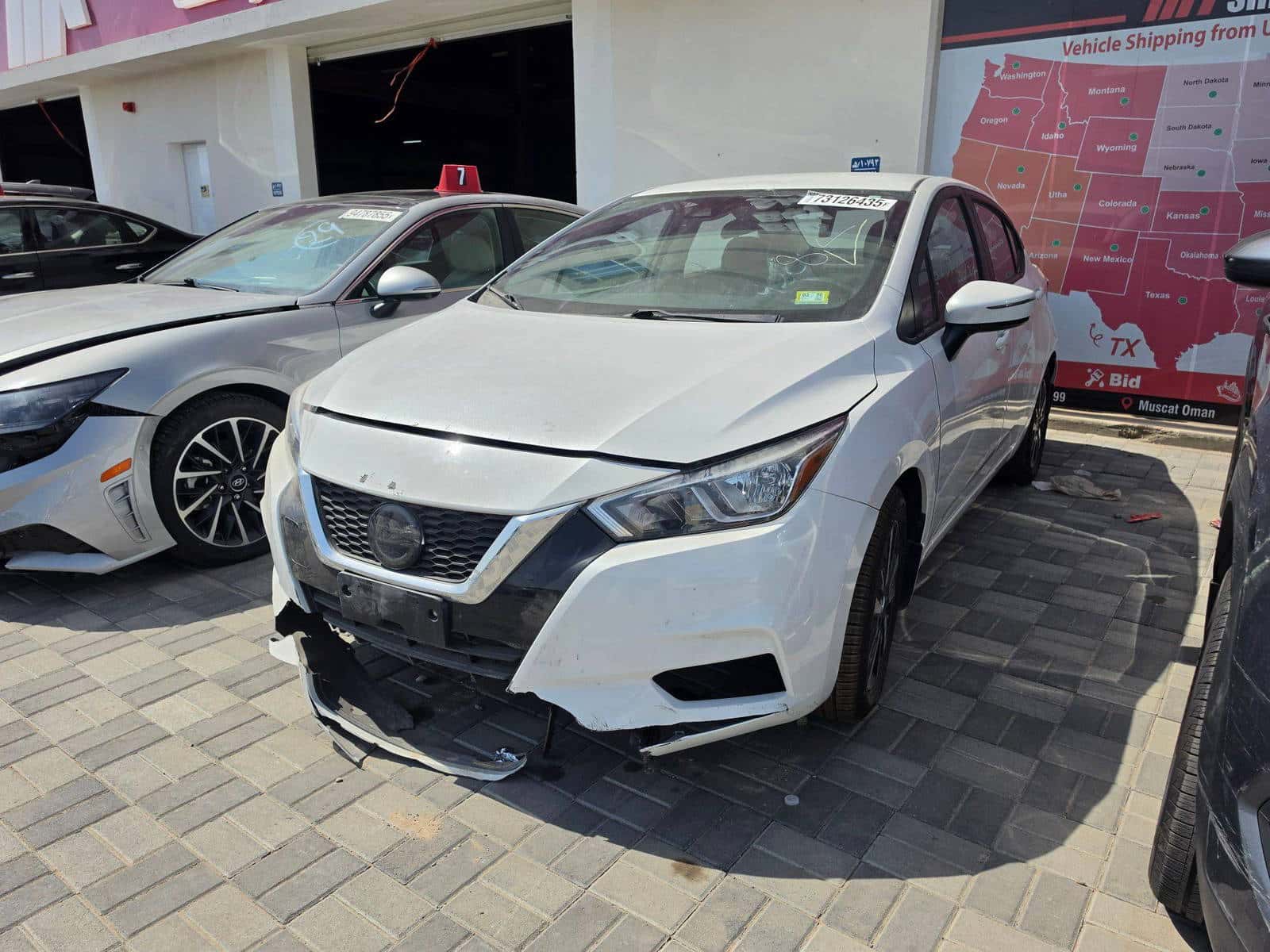 Nissan Versa 2021 thumbnail 4