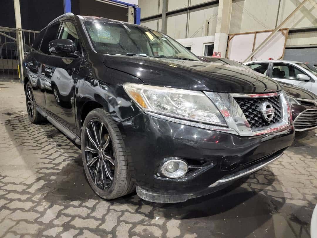 NISSAN PATHFINDER - Exterior