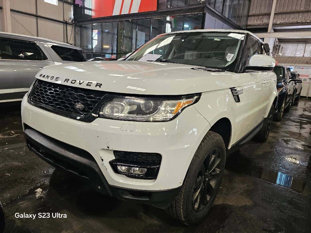 Land Rover Range Rover Sport 2014 thumbnail 1