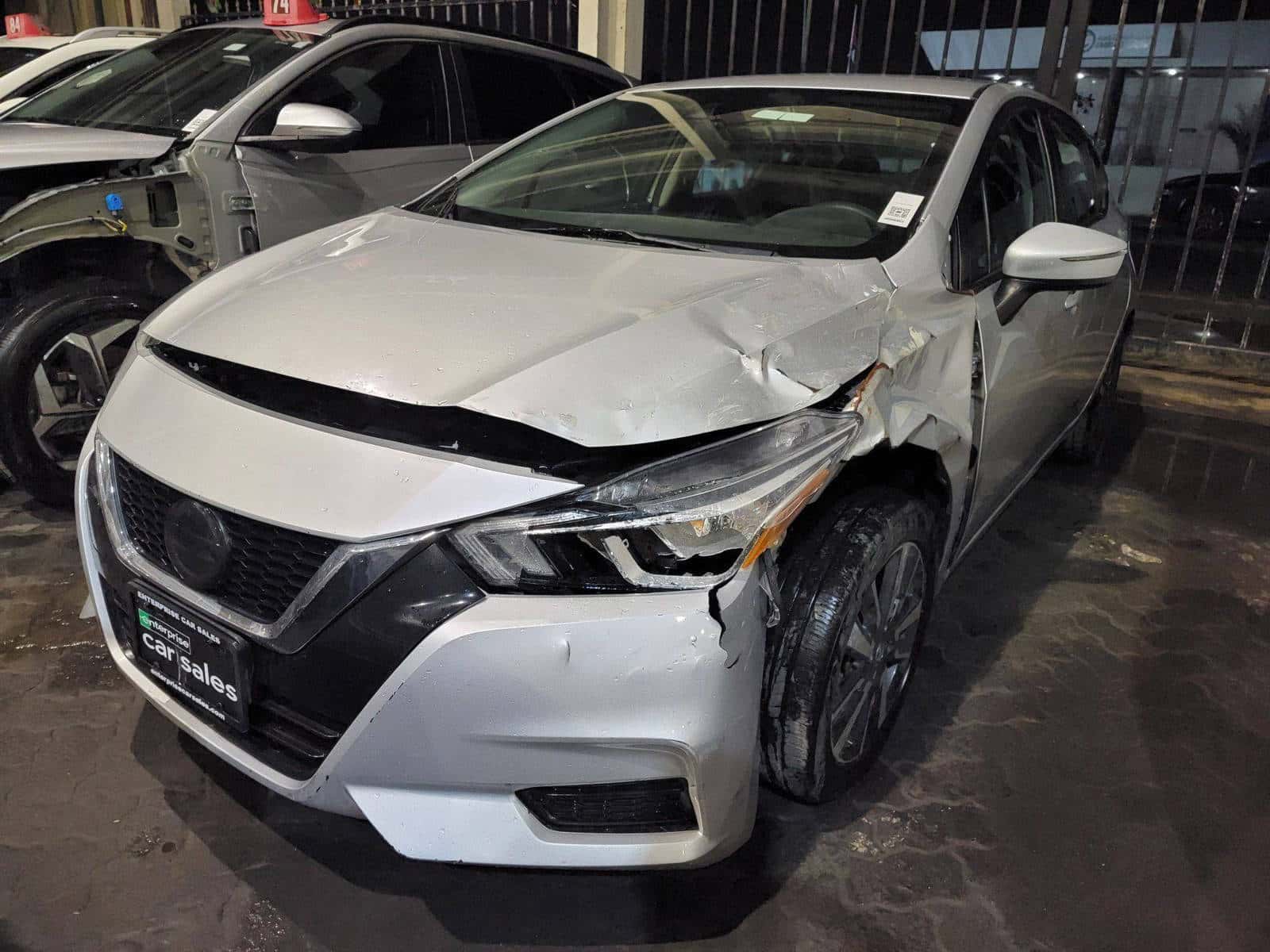 Nissan Versa 2021 thumbnail 4