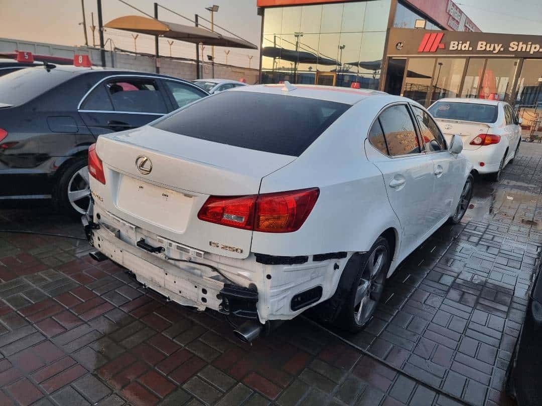 LEXUS IS 250 - Exterior