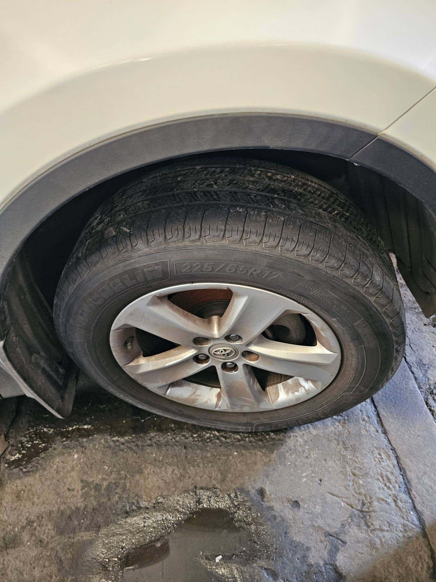 TOYOTA RAV4 2013 thumbnail 4