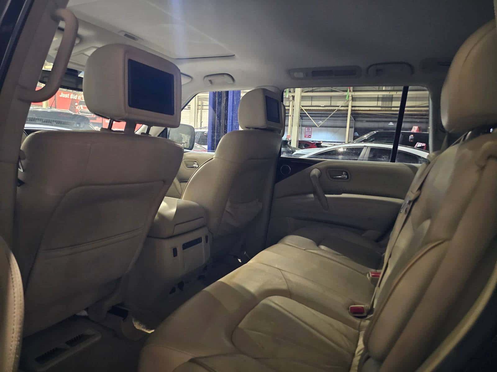 INFINITI QX80 2014 thumbnail 6
