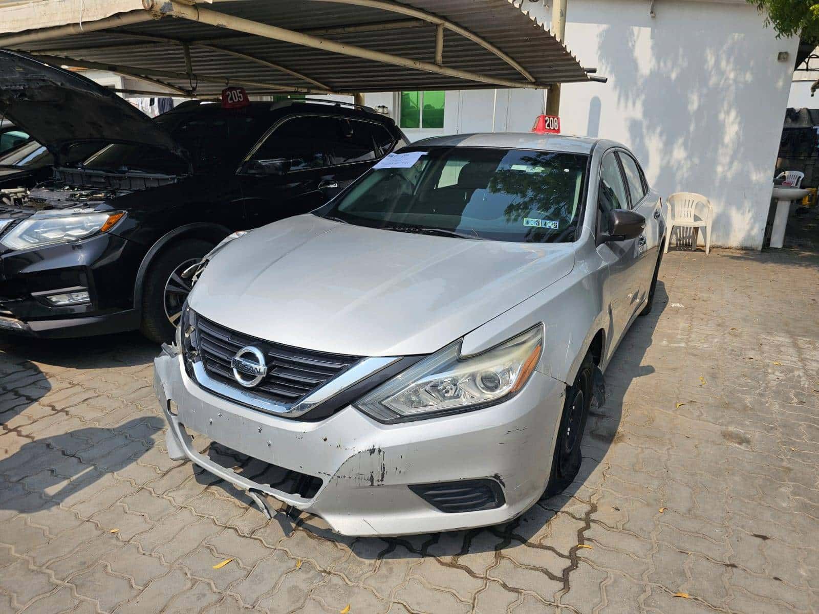 Nissan Altima 2017 thumbnail 2