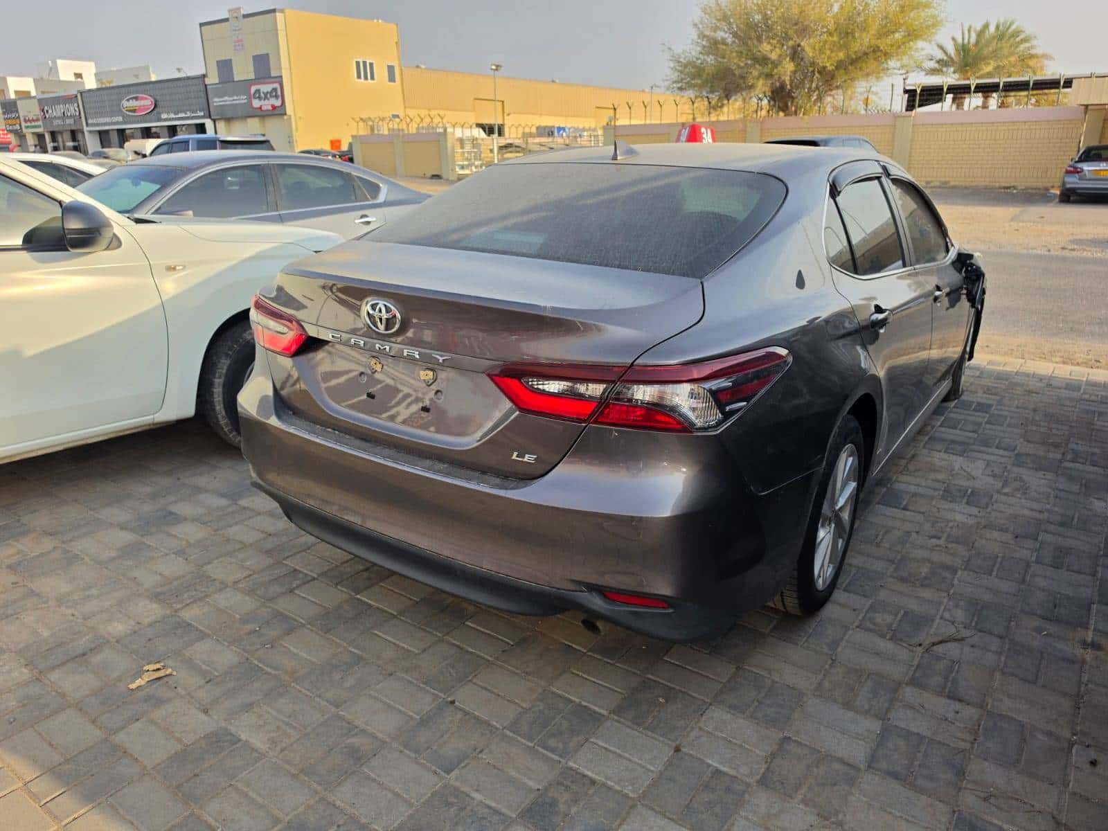 Toyota Camry 2022 thumbnail 4