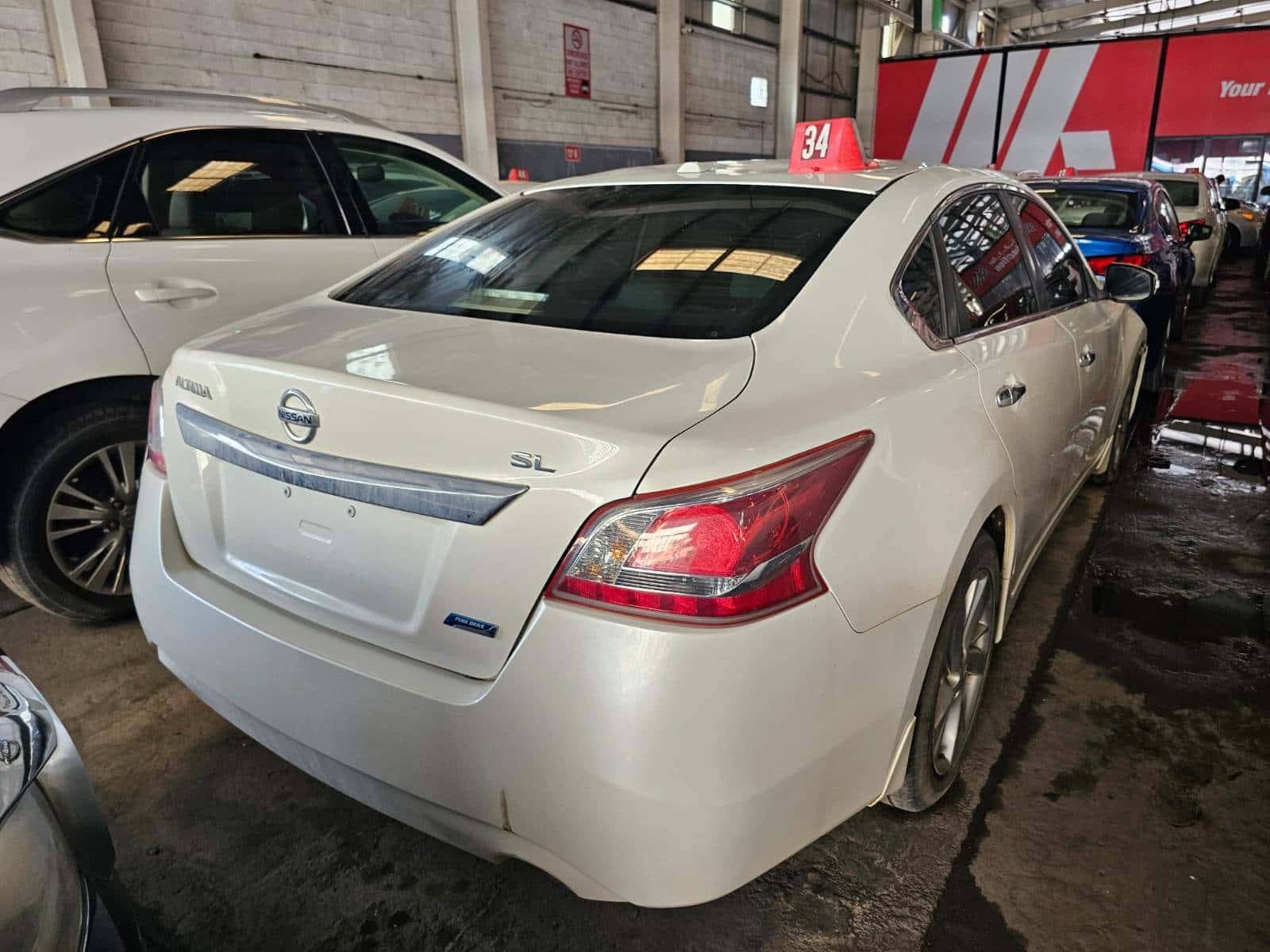 Nissan Altima 2013 thumbnail 1