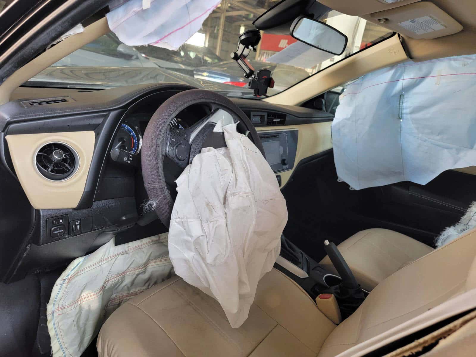 TOYOTA COROLLA - Exterior