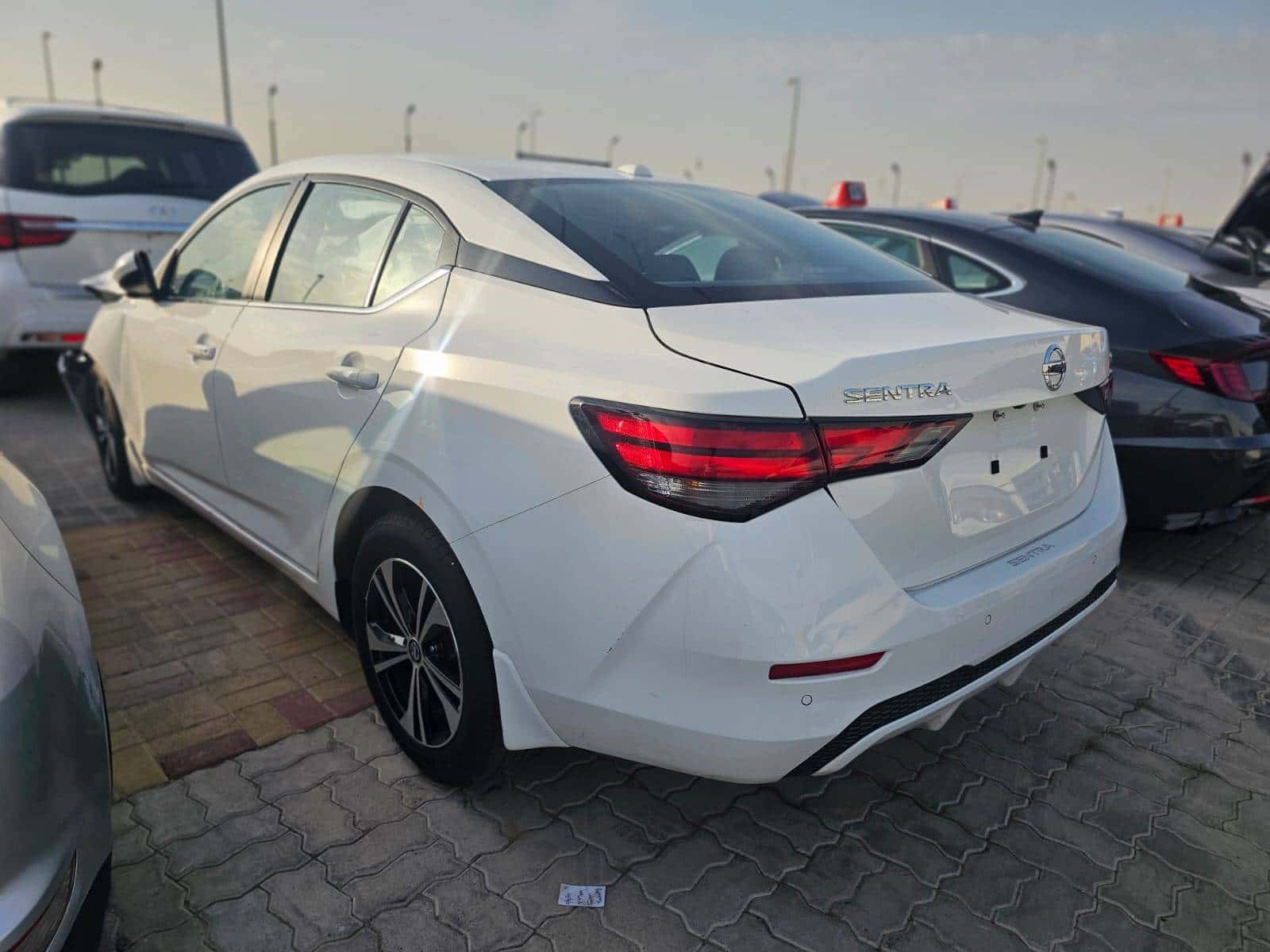 NISSAN SENTRA 2023 thumbnail 1