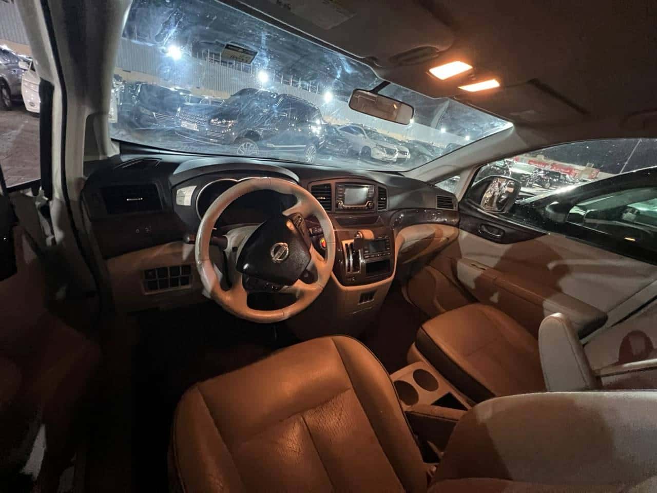 Nissan Quest 2015 thumbnail 5