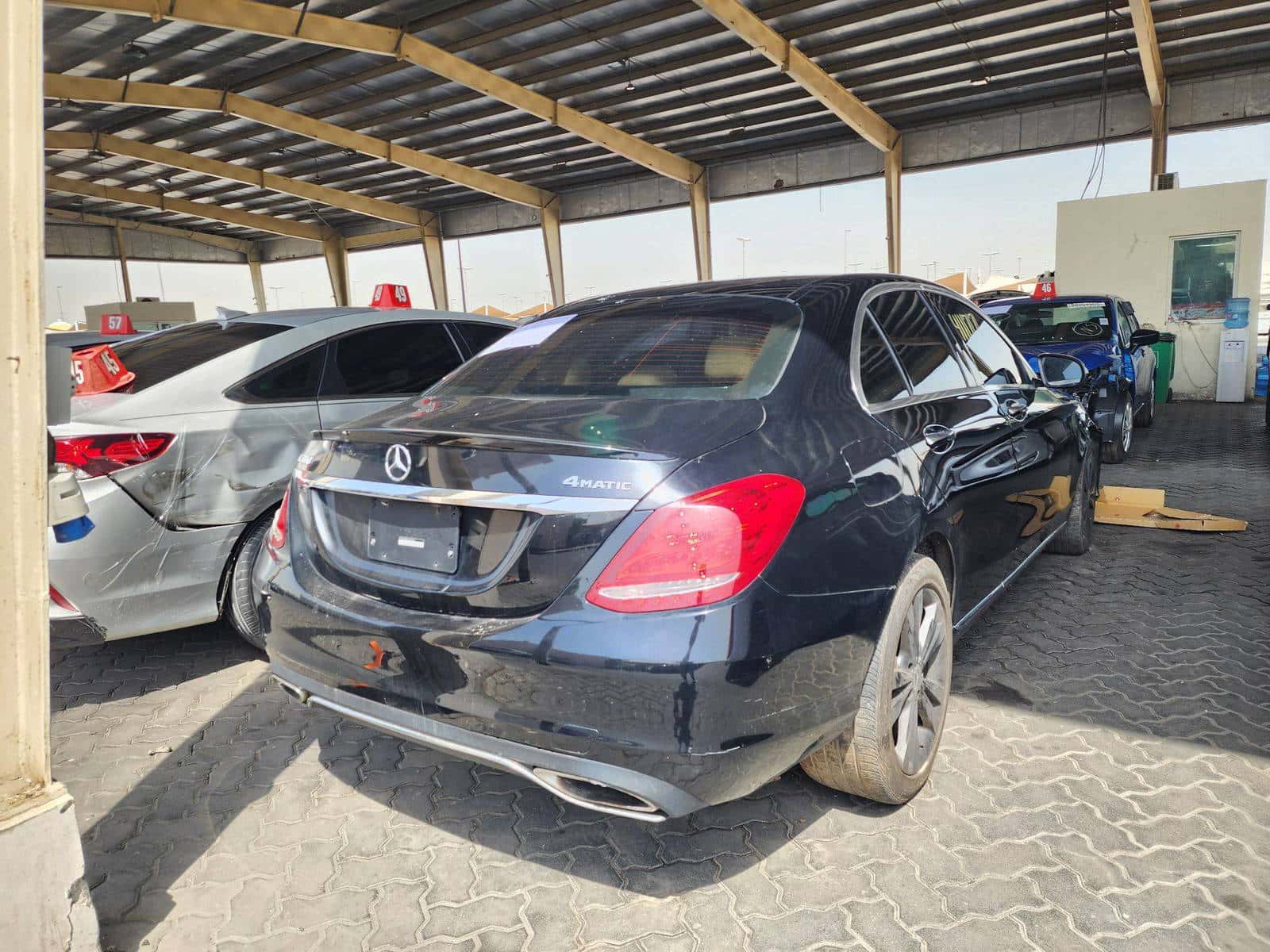 MERCEDES BENZ C300 2018 thumbnail 2