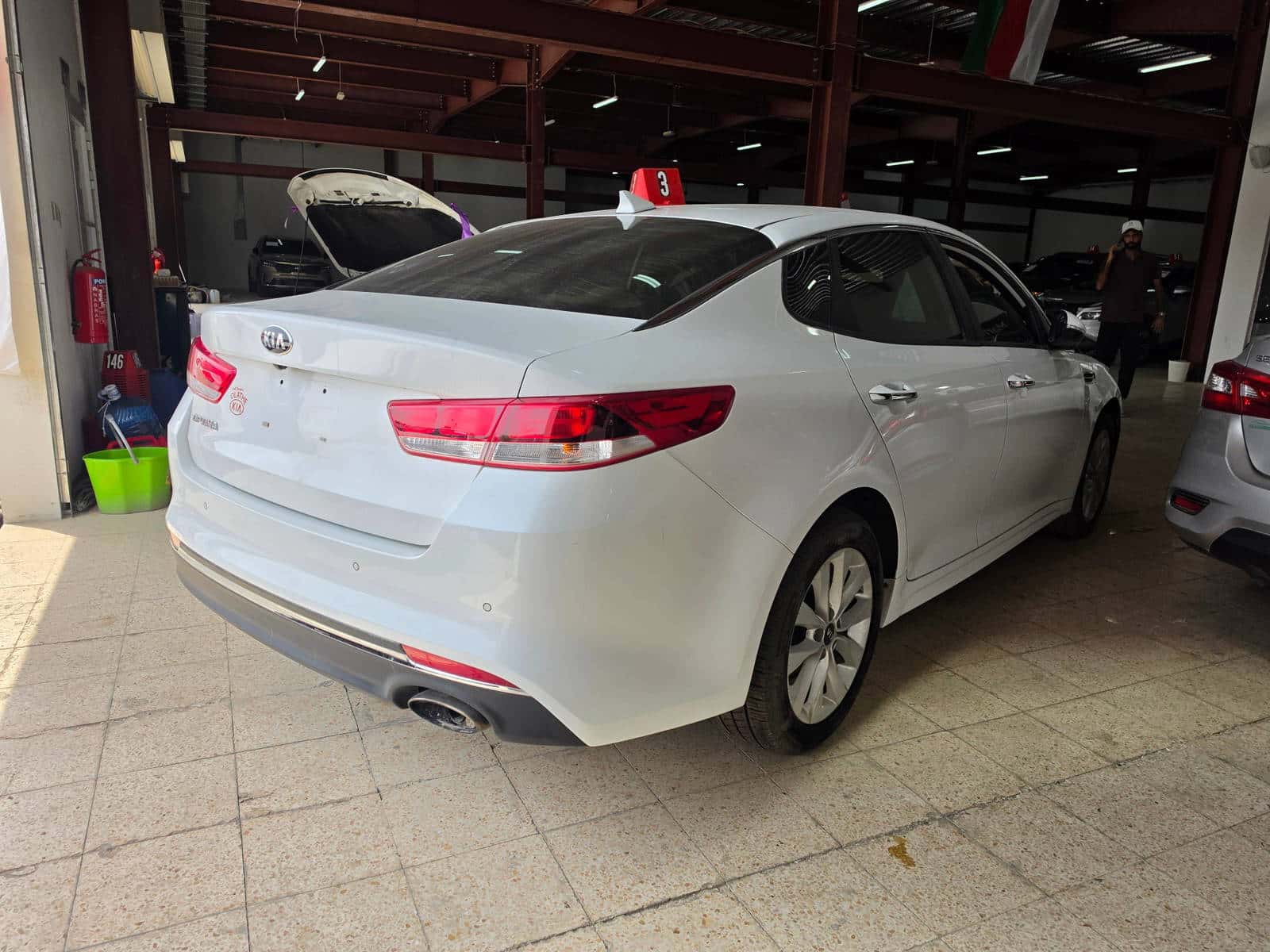 Kia Optima 2018 thumbnail 4