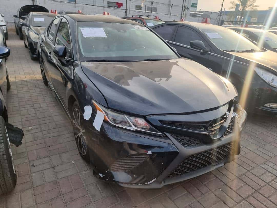 Toyota Camry 2018 thumbnail 4