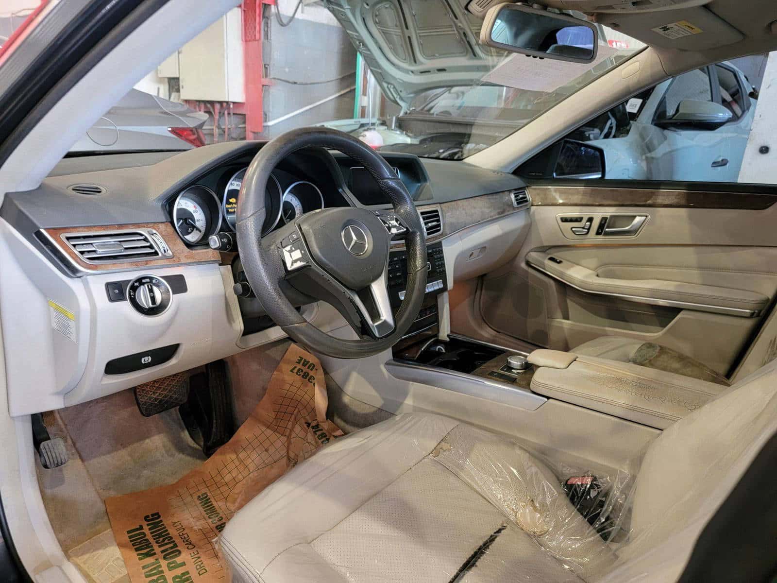 MERCEDES BENZ E 350 - Exterior