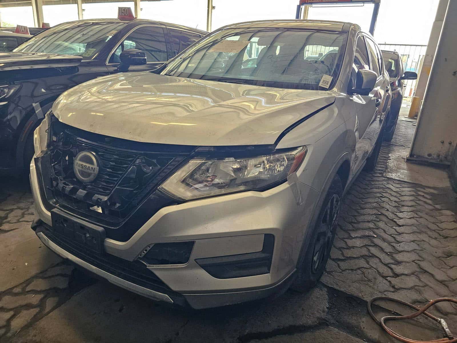 NISSAN ROGUE 2018 thumbnail 4