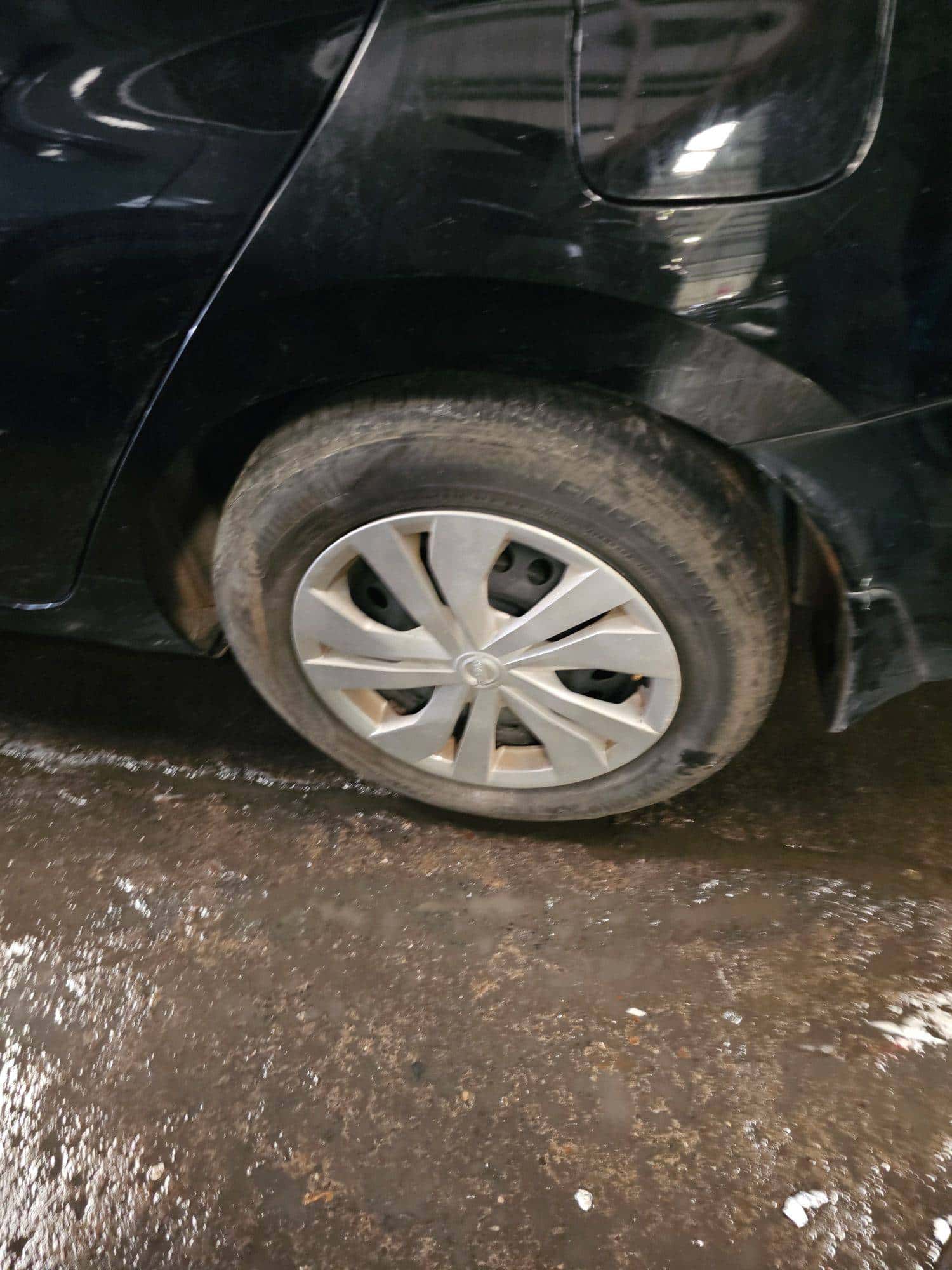 NISSAN VERSA 2023 thumbnail 6