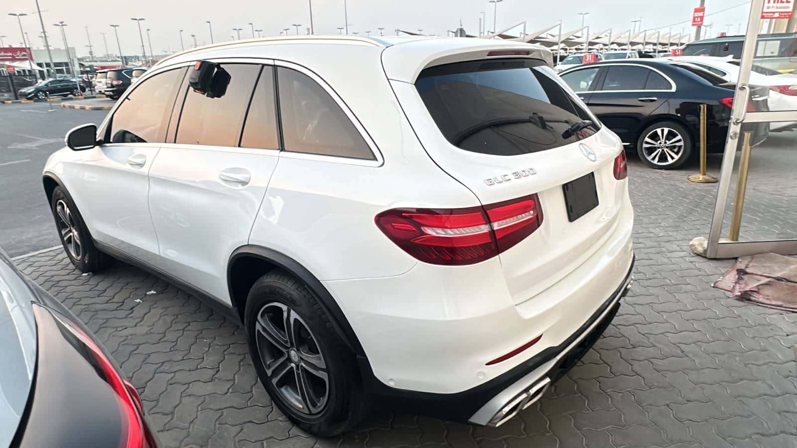 MERCEDES BENZ GLC-300 2016 thumbnail 6