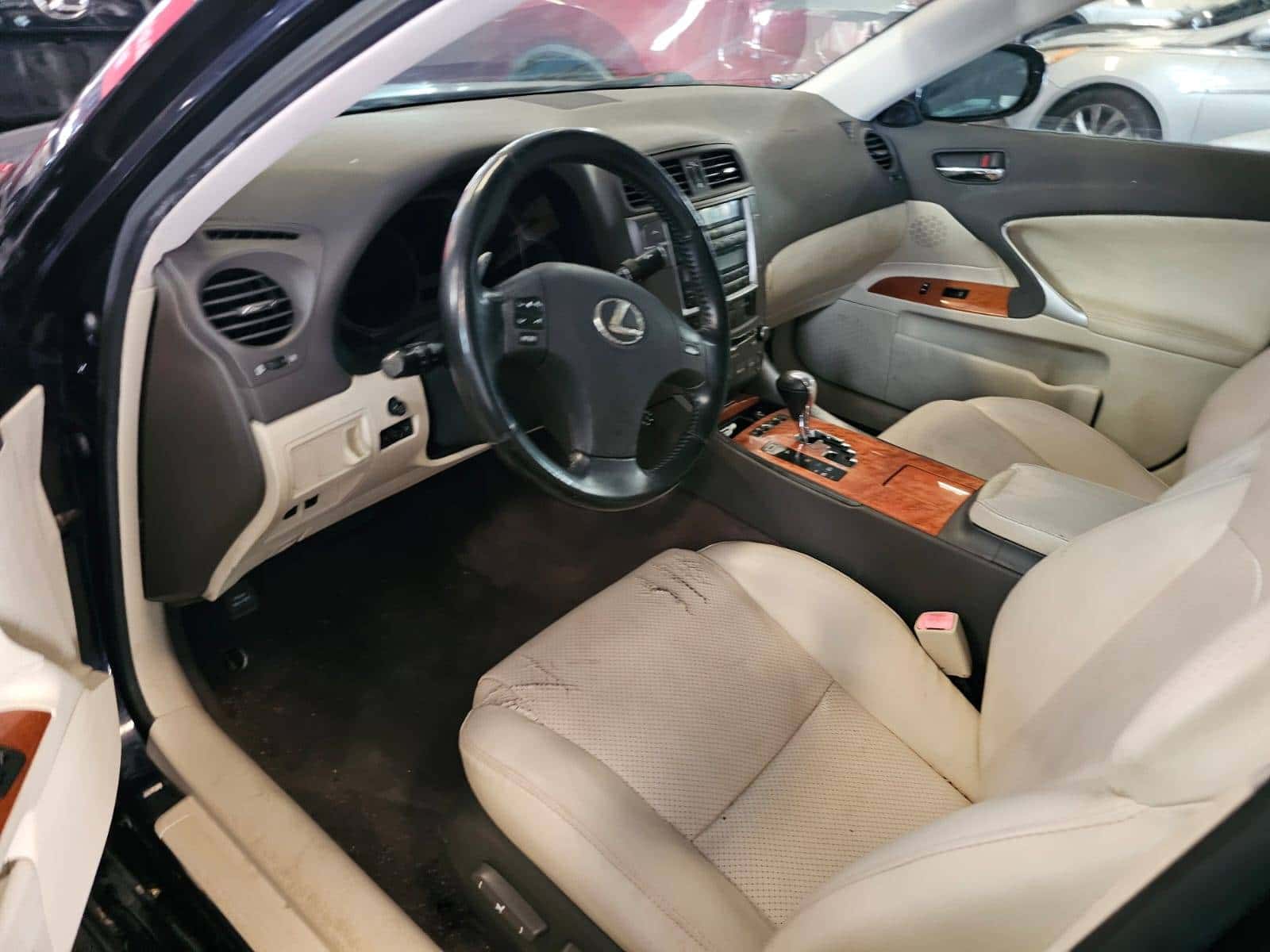 Lexus IS 250 2009 thumbnail 6