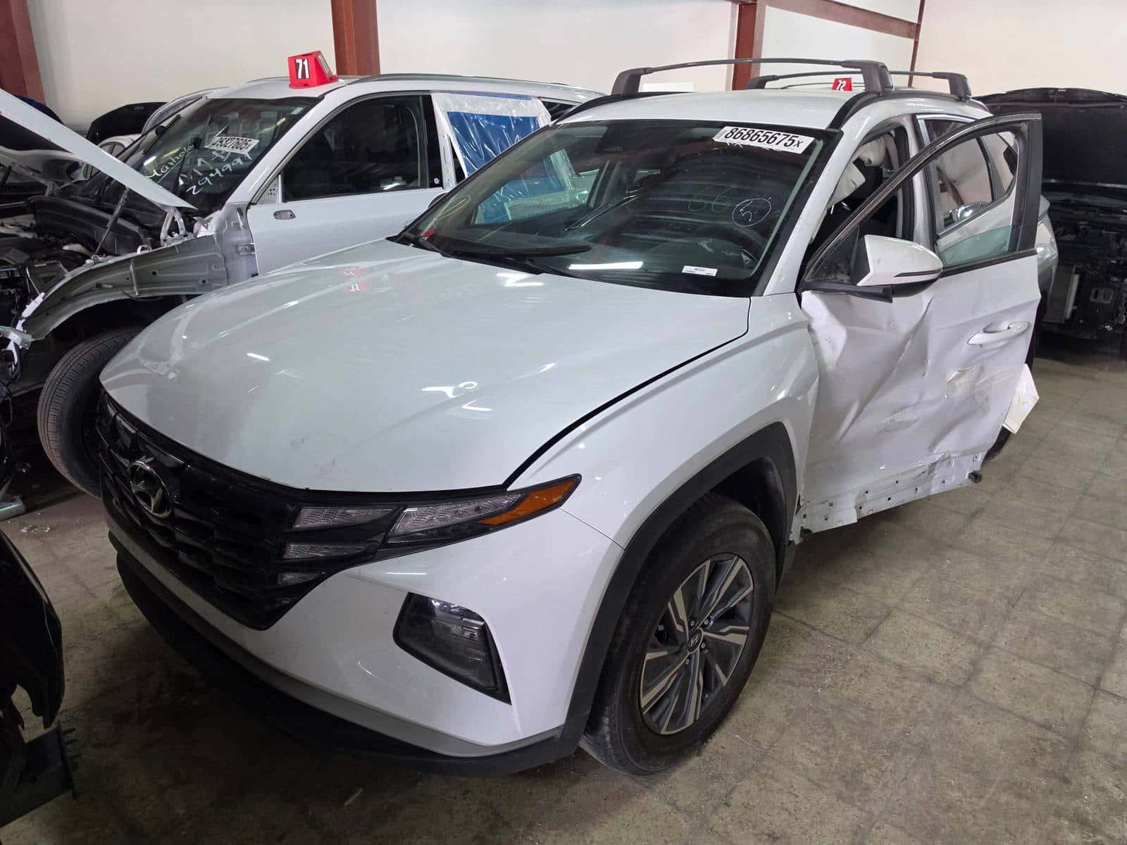 Hyundai Tucson 2023 thumbnail 4
