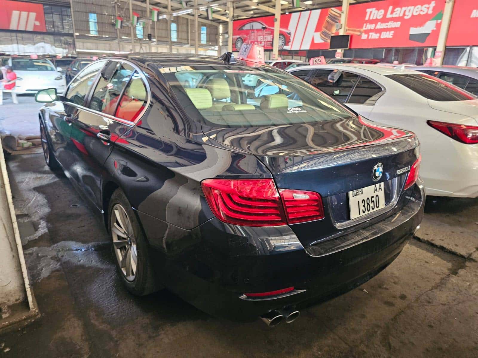 BMW 528i 2016 thumbnail 3