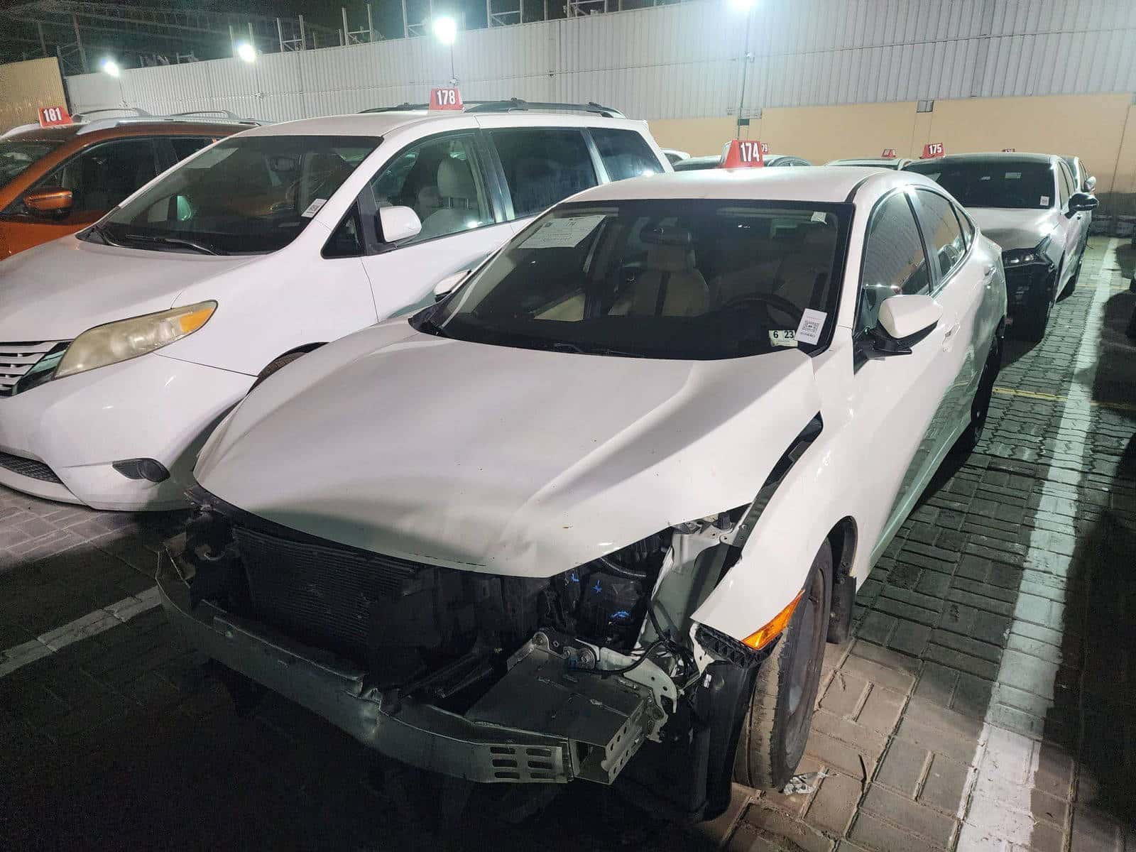HONDA CIVIC 2018 thumbnail 4
