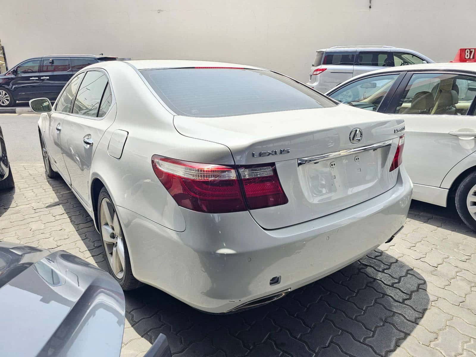LEXUS LS 460 2008 thumbnail 5