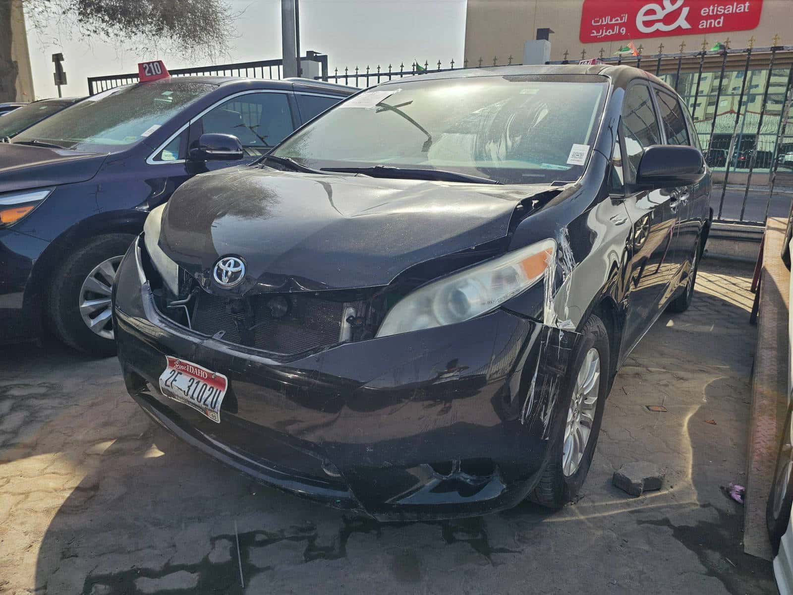 TOYOTA SIENNA - Exterior
