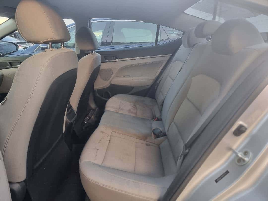 Hyundai Elantra 2017 thumbnail 5