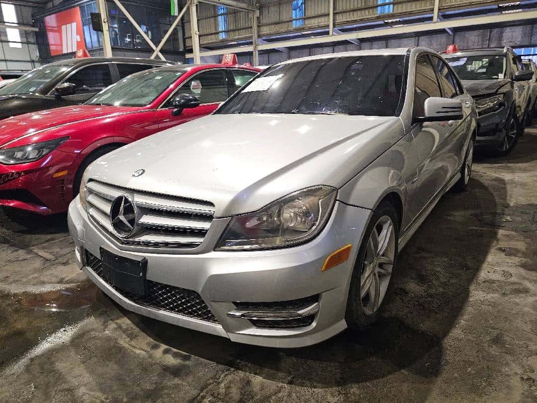 MERCEDES BENZ C 250 2012 thumbnail 1