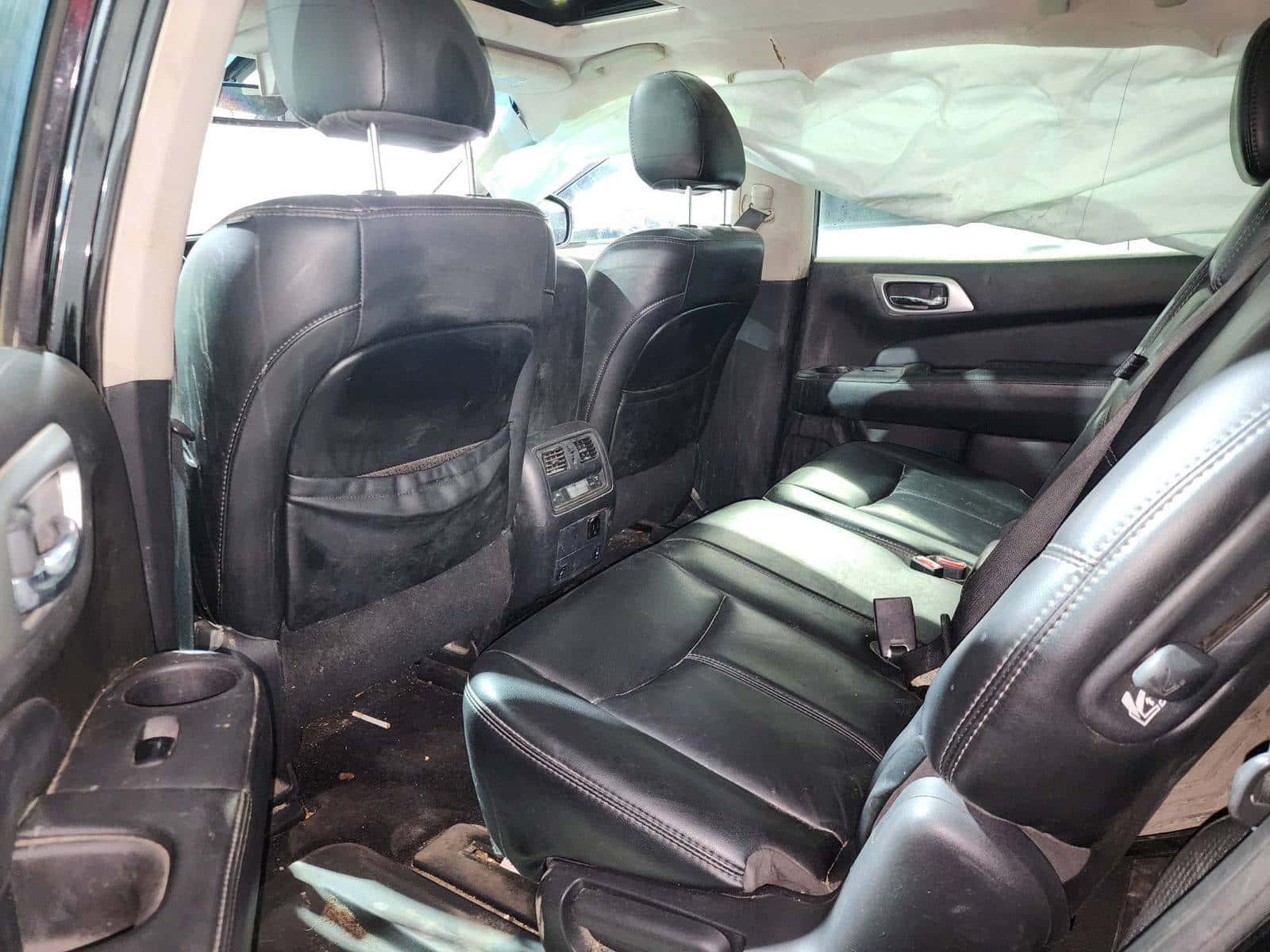 NISSAN PATHFINDER - Exterior