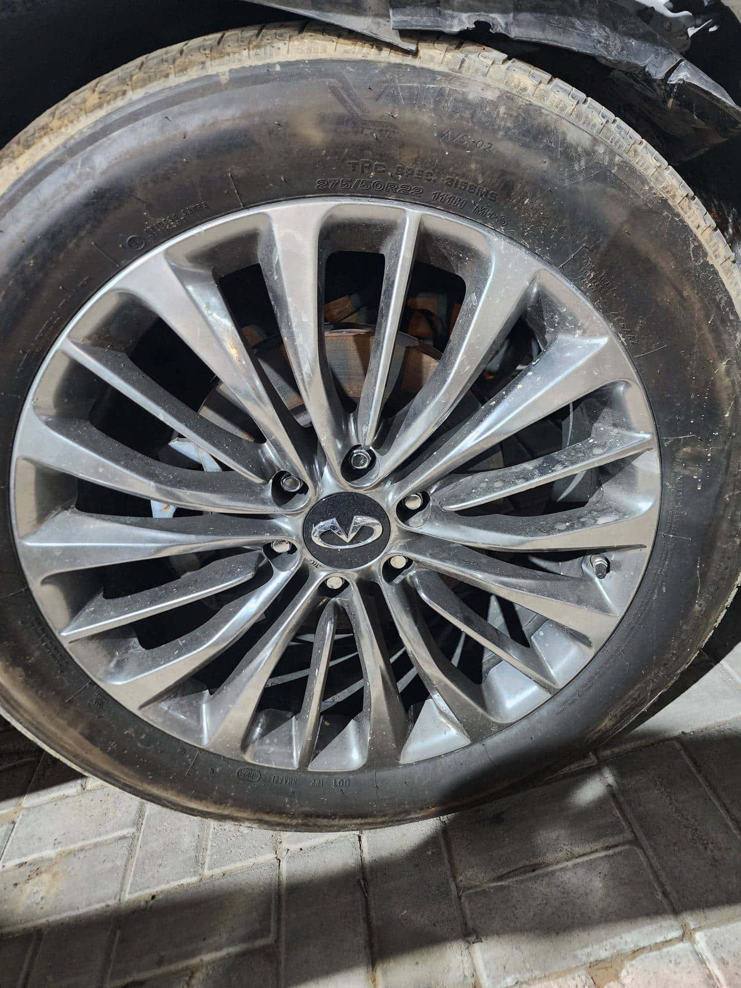 INFINITI QX80 2019 thumbnail 7