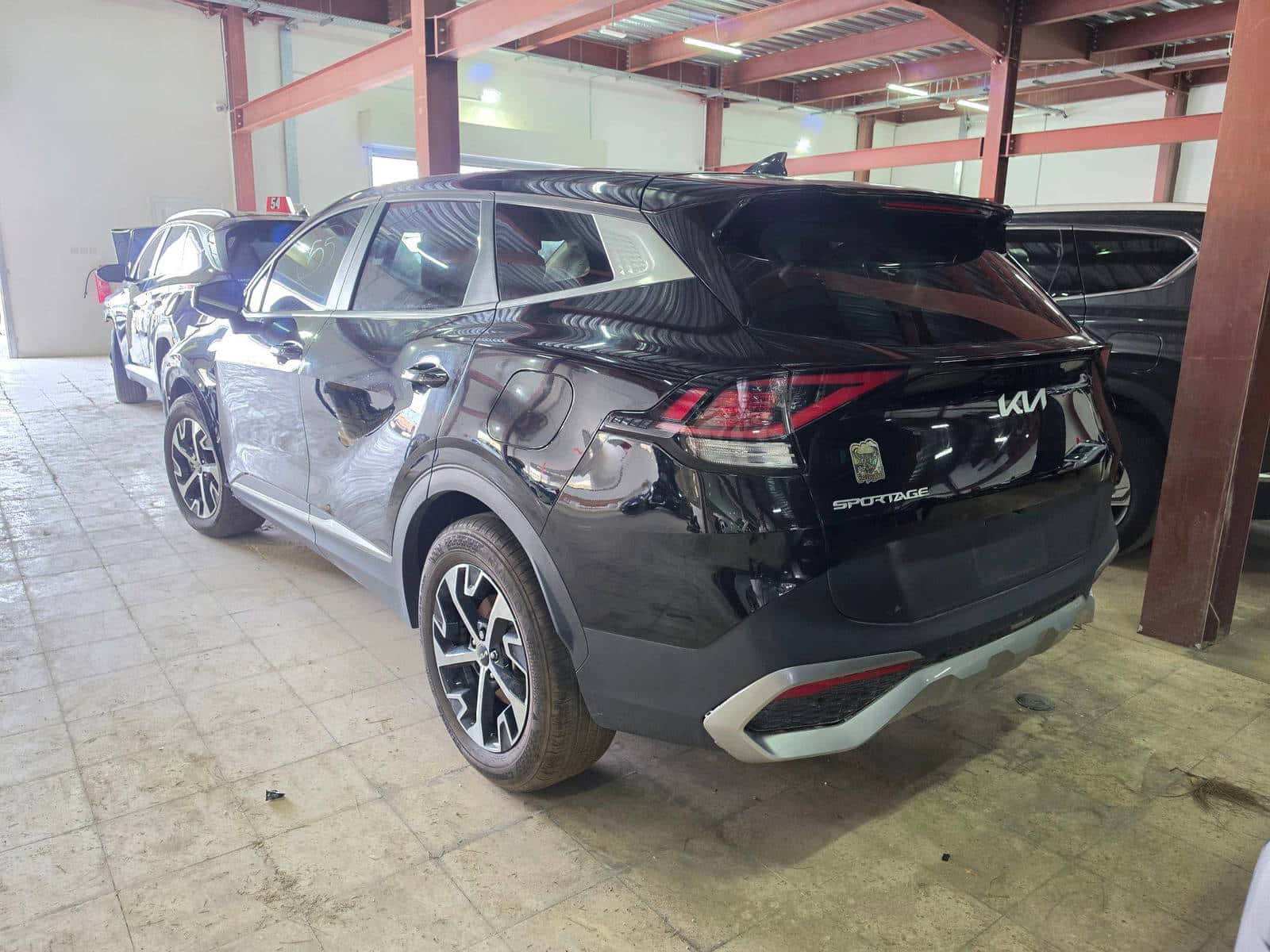 Kia SPORTAGE 2023 thumbnail 2