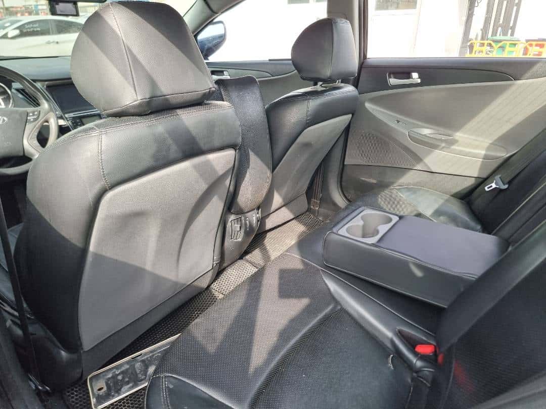Hyundai Sonata 2011 thumbnail 5