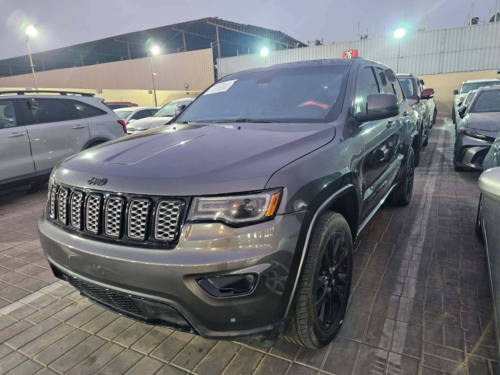 Jeep Grand Cherokee 2020 thumbnail 5
