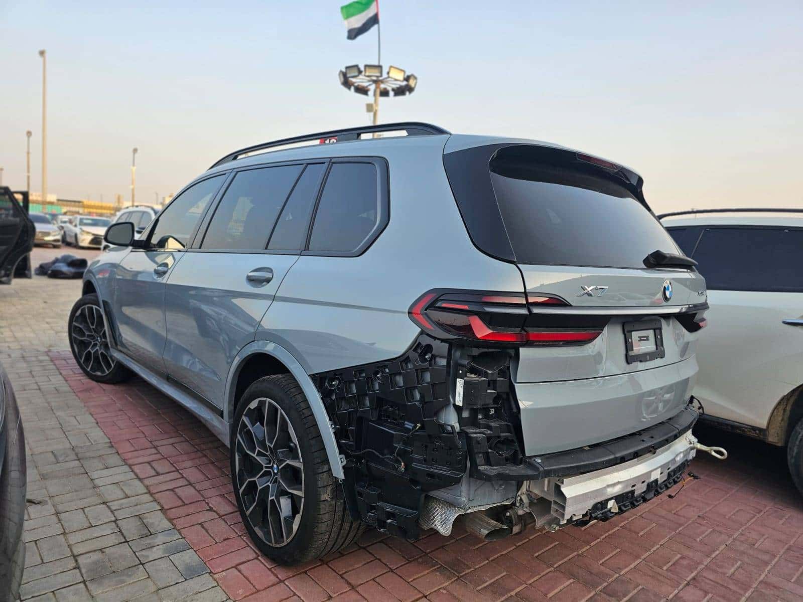 BMW X7 XDRIVE40I - Exterior
