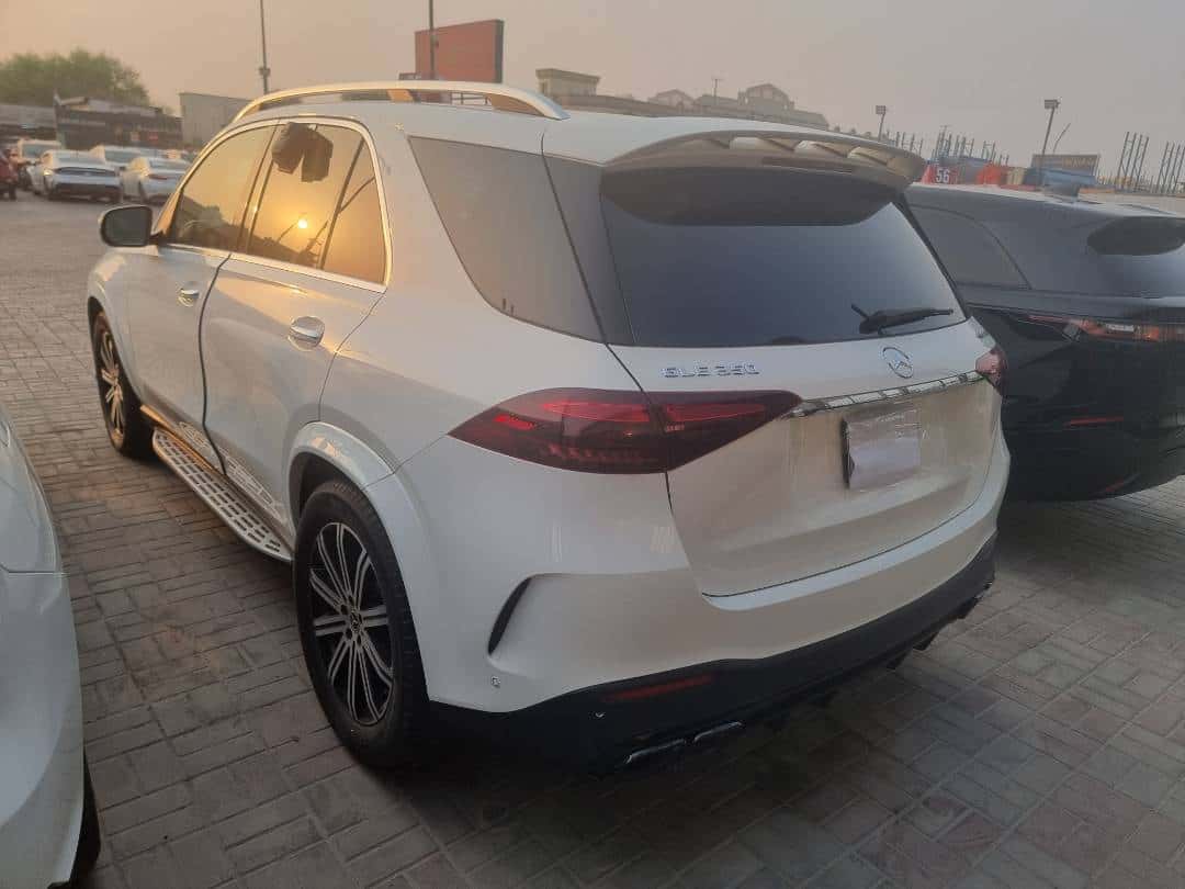 MERCEDES BENZ GLE 350 2024 thumbnail 4