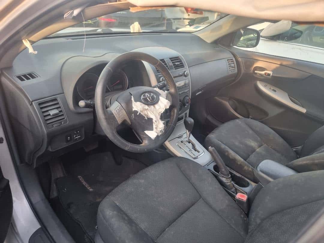 TOYOTA COROLLA 2010 thumbnail 7
