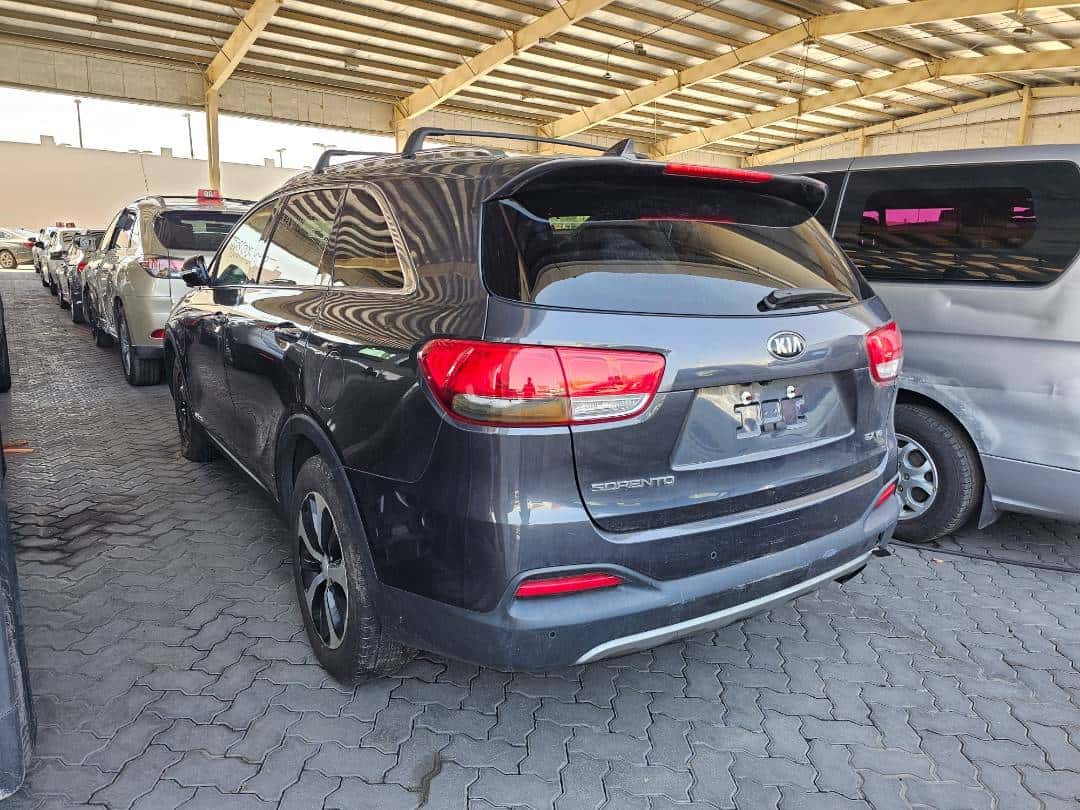 KIA SORENTO 2017 thumbnail 1