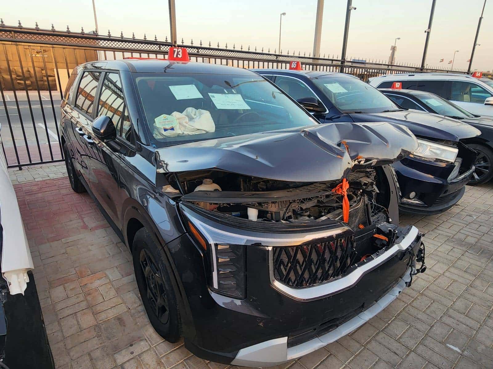 Kia CARNIVAL LX 2025 thumbnail 2