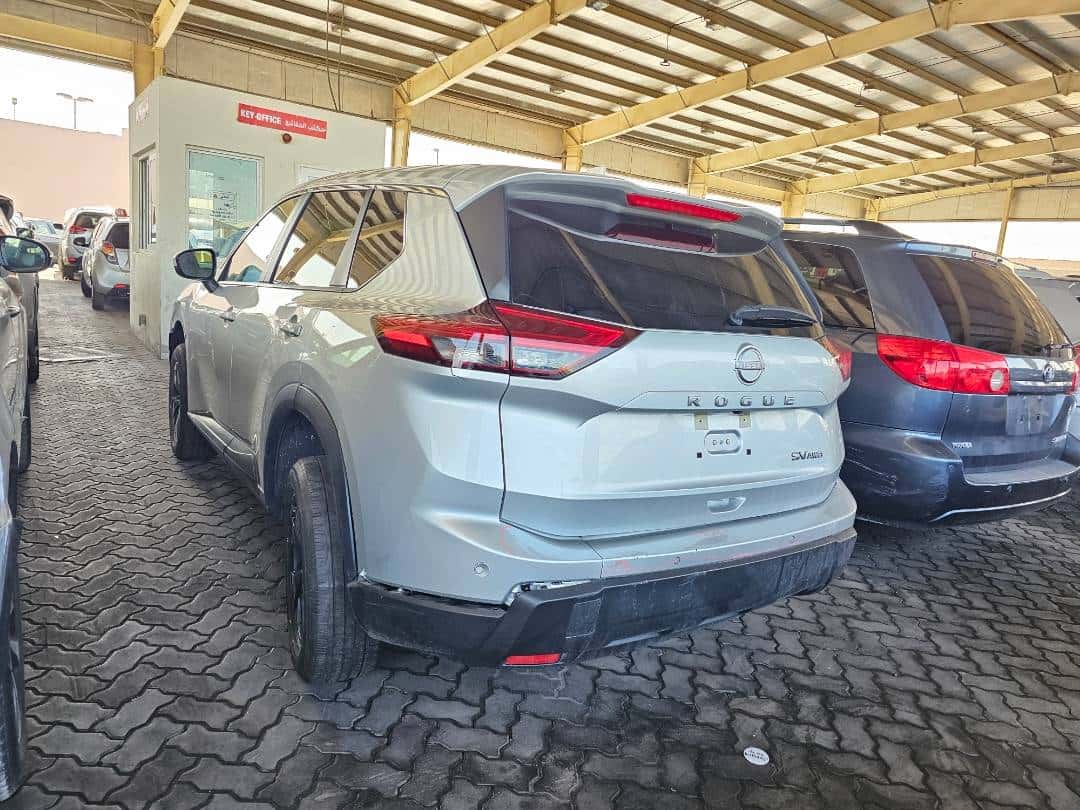 NISSAN ROGUE 2024 thumbnail 1
