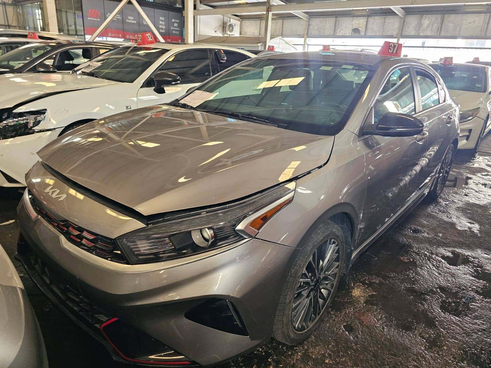 Kia Forte 2024 thumbnail 2