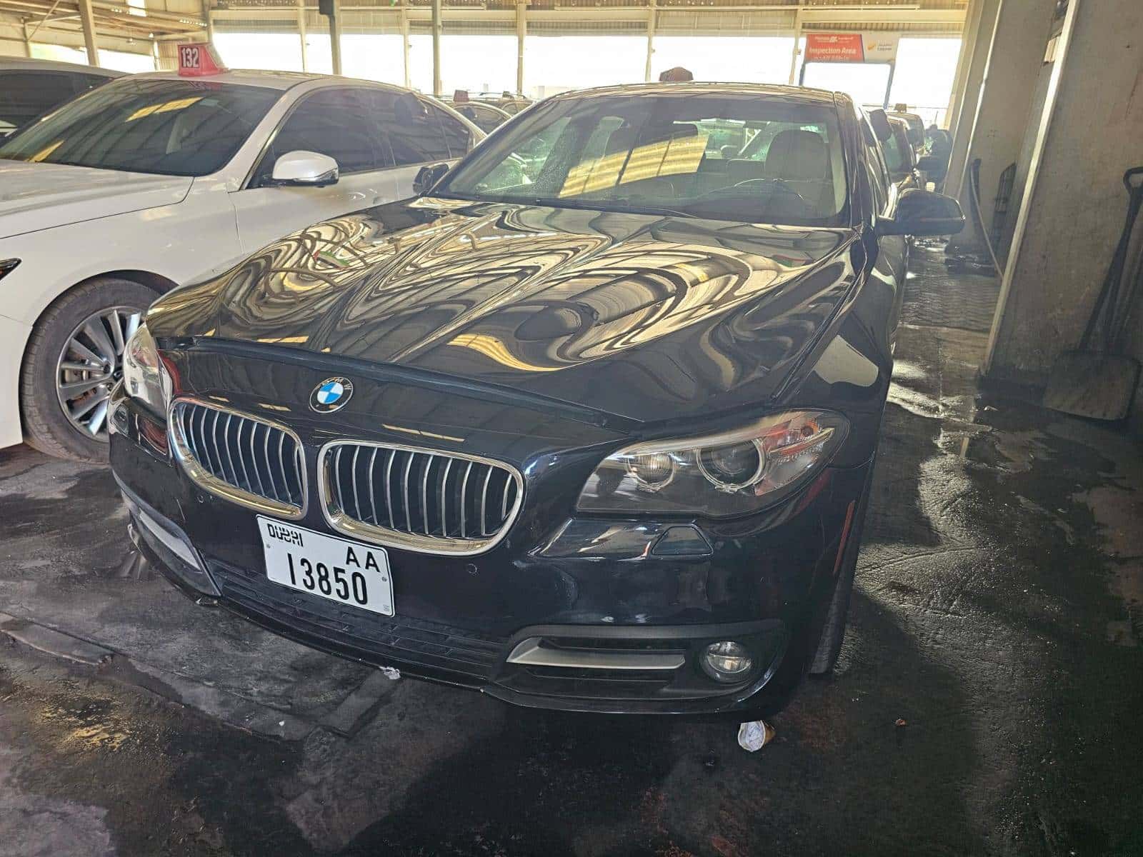 BMW 528i 2016 thumbnail 2