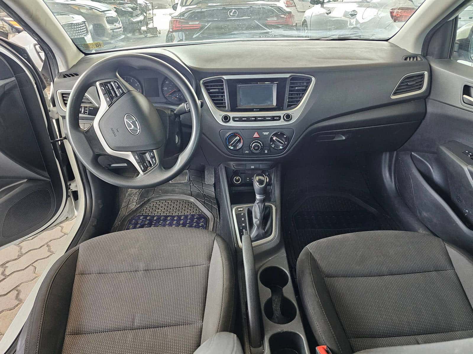 Hyundai Accent 2021 thumbnail 7