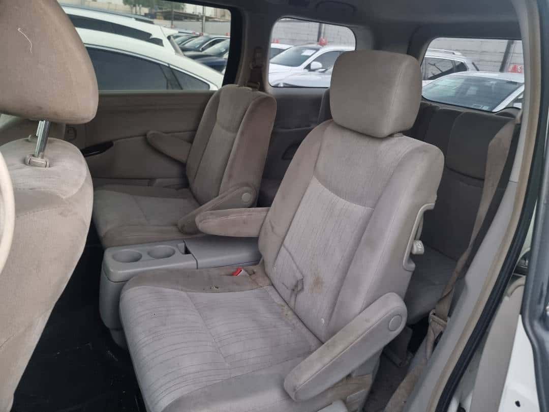 NISSAN QUEST 2011 thumbnail 6