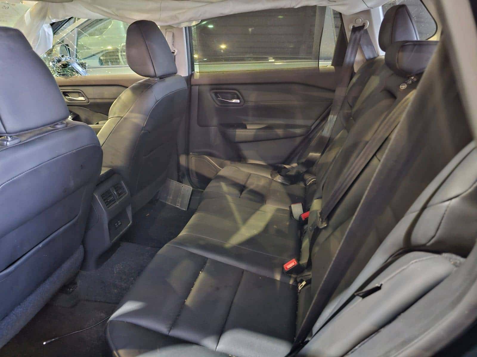 Nissan Rogue 2022 thumbnail 4