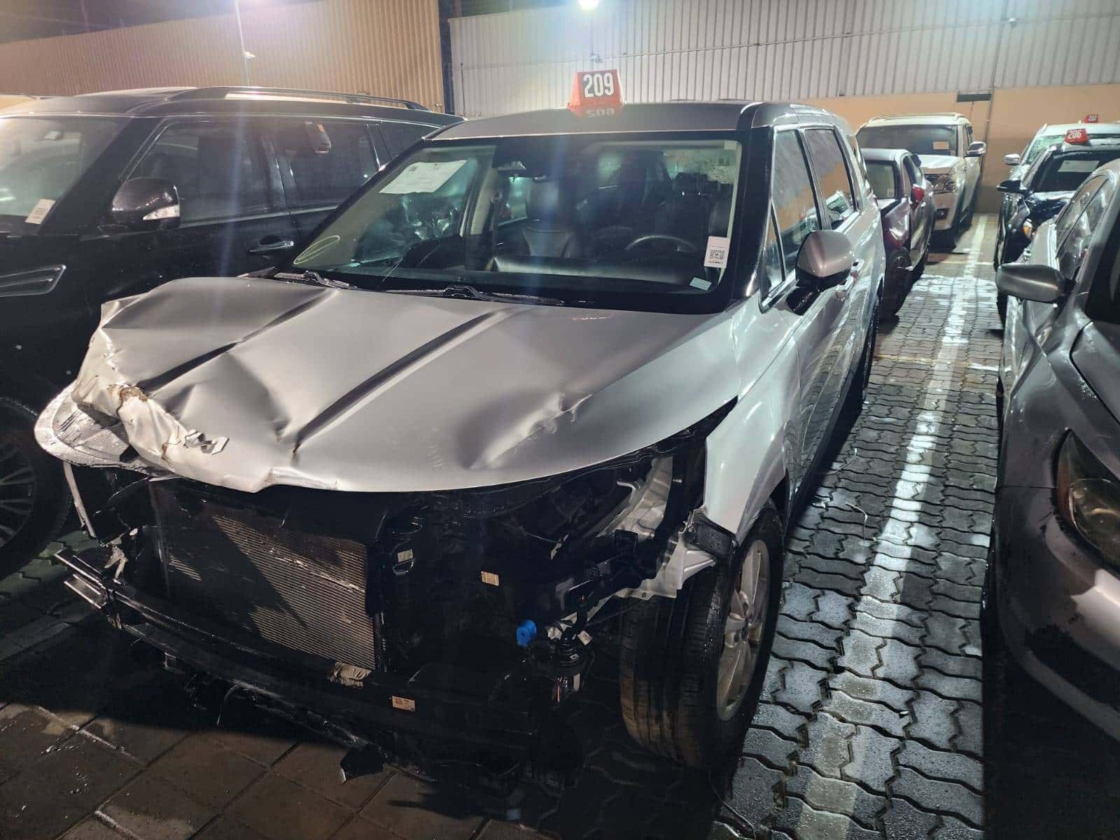 Kia CARNIVAL LX 2023 thumbnail 5